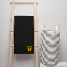 Lade das Bild in den Galerie-Viewer, Handtuch mit gesticktem BDB-Wappen