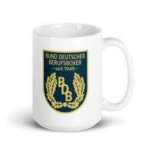 Lade das Bild in den Galerie-Viewer, Weiße Tasse mit blauem BDB-Wappen